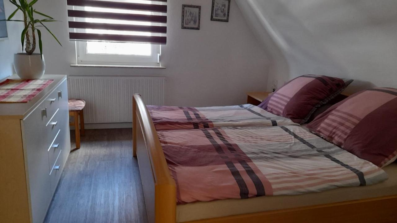 Ferienwohnung Am Brunnen Grossheubach Luaran gambar